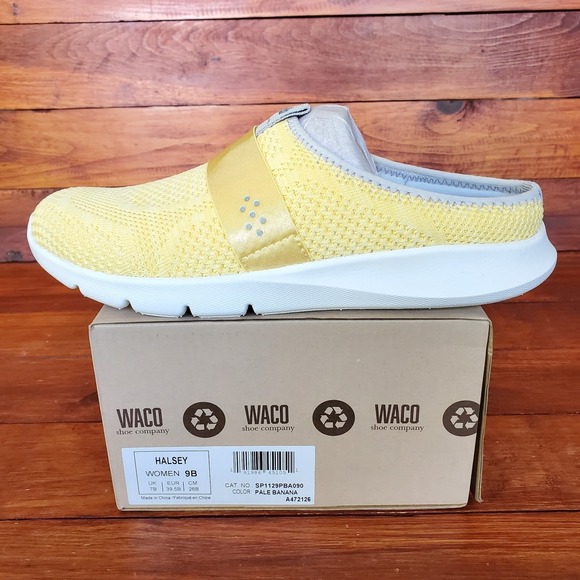 Slip On Shoes Women 9B Halsey Yellow Pale Banana Waco Shoe Company Spenco New - Picture 1 of 10